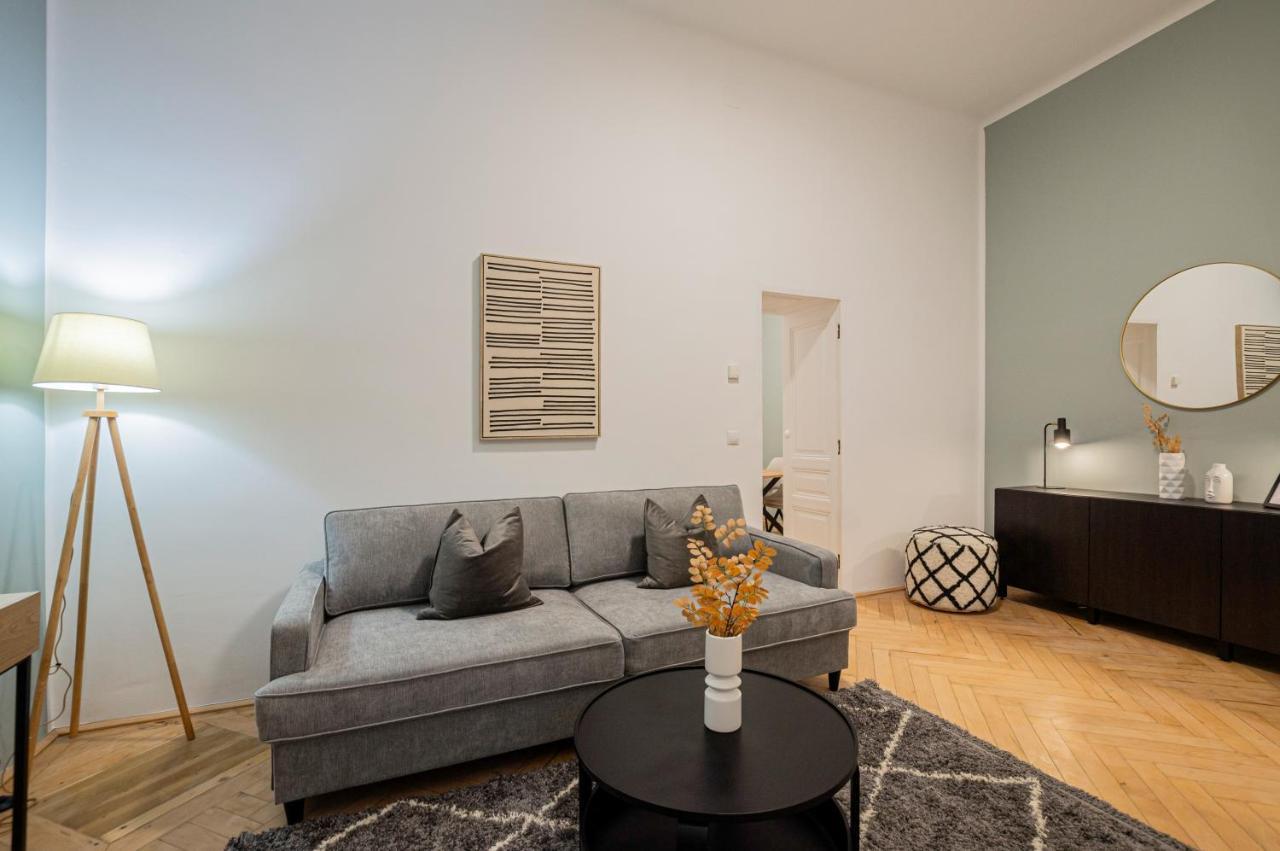 Charming Apt Perfect For 4-6 Tram, Self-Checkin Vienne Extérieur photo